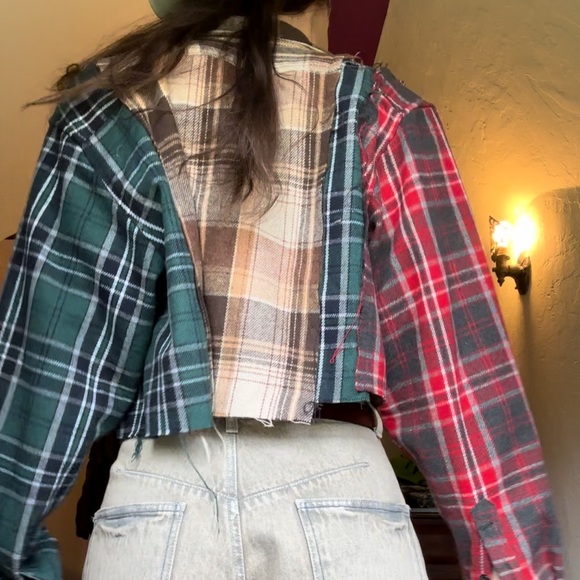 Cropped Patchwork Flannel - Picture 3 of 5